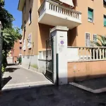 St Peter Mediatrice Apartment