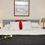 St Peter Mediatrice Apartment